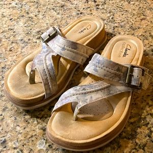 Clarks strapped sandals size 7.5